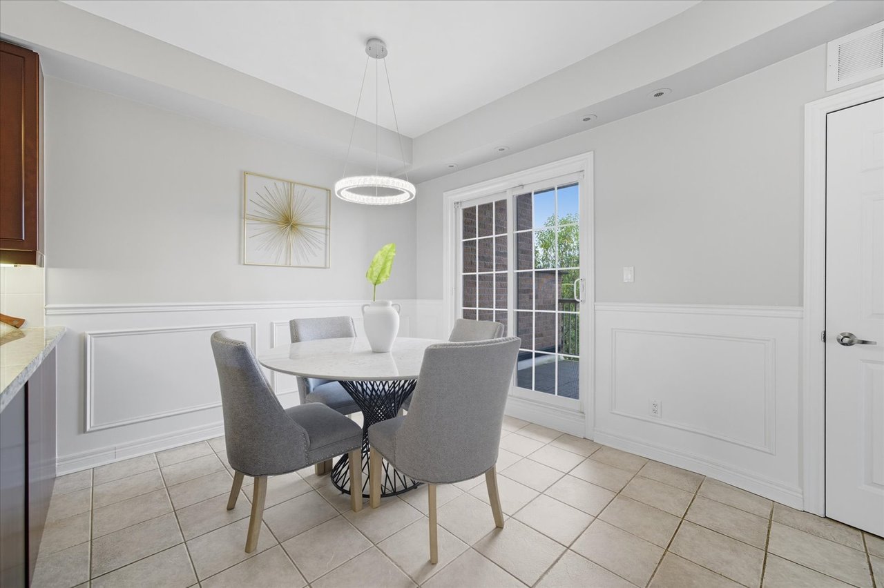 #23 - 20 Greensborough village Circ