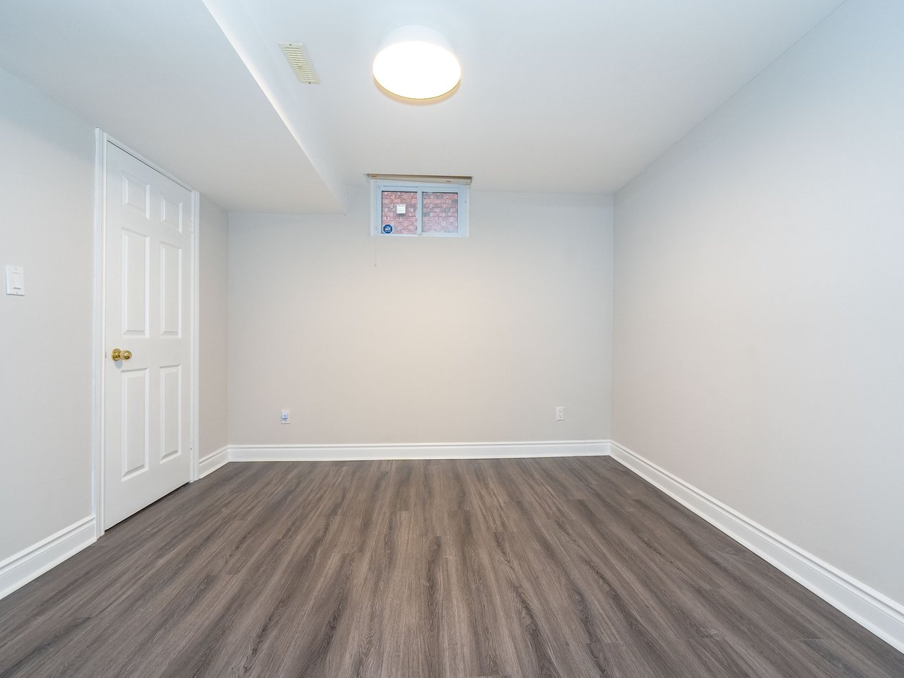39 Montclair Rd