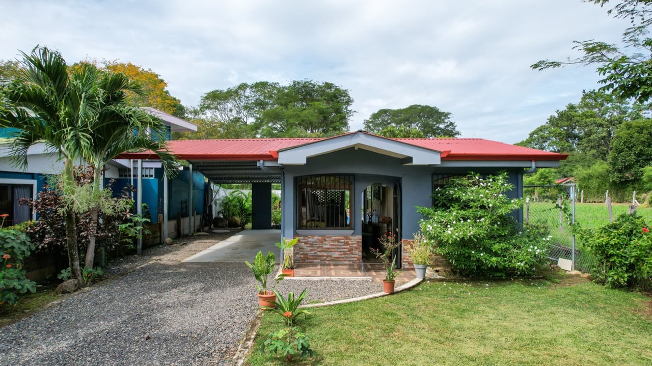 Charming Uvita Home with Private Pool & Walk-to-Everything Convenience