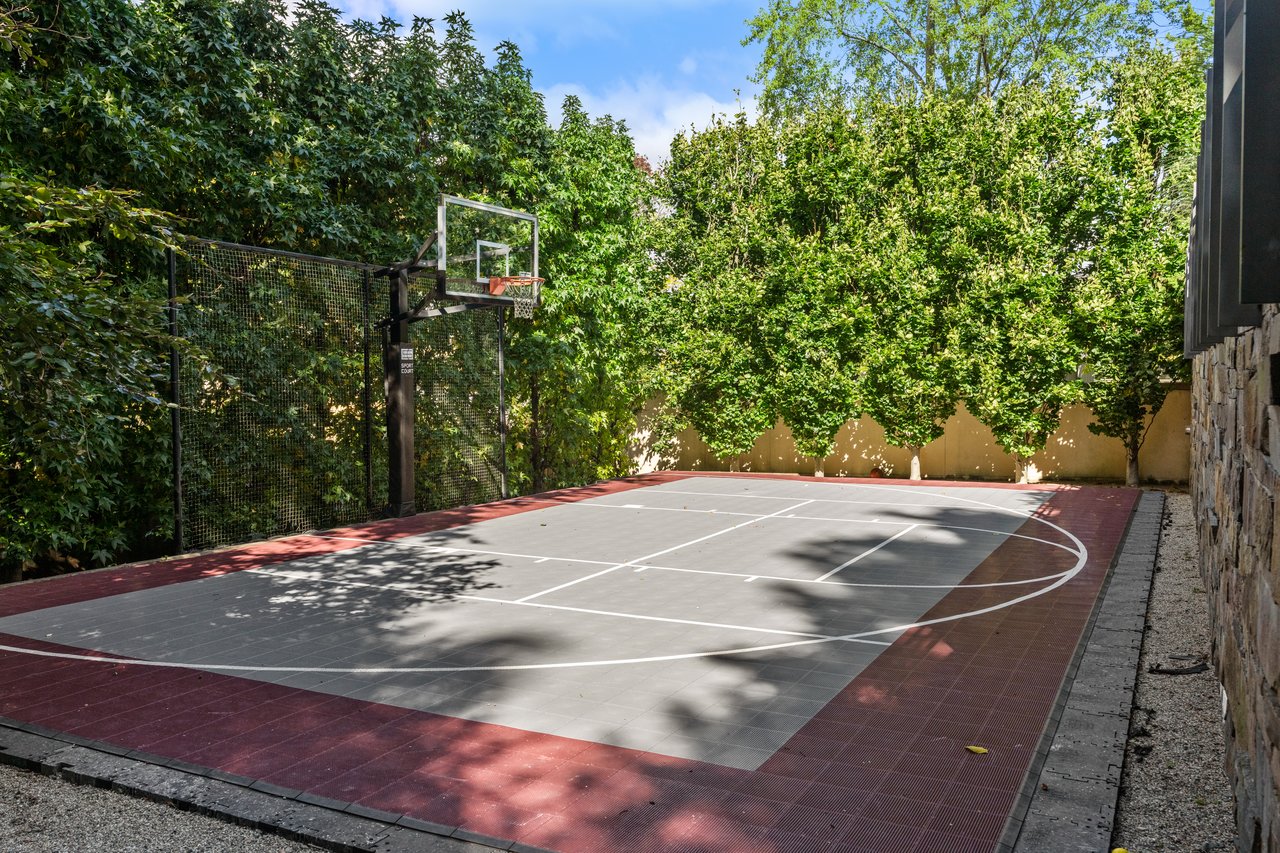 55 Fayerweather Street, Cambridge, MA 02138