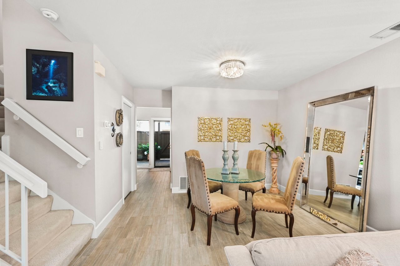 582 Churchill Downs Ct, Walnut Creek