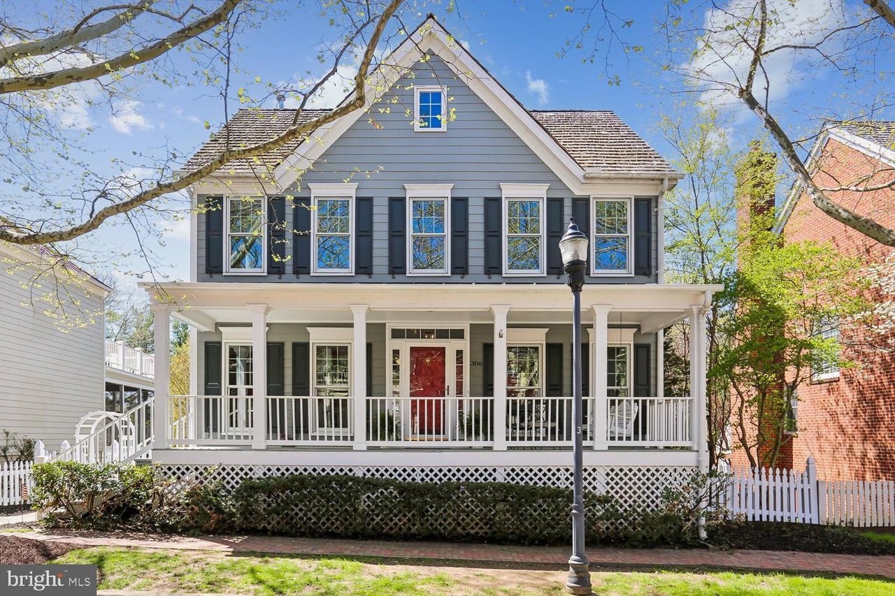 306 Beckwith Street