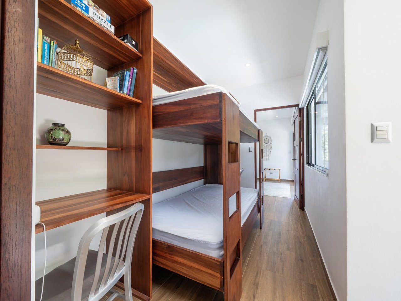 Casa Plumeria | Modern Elegance and Tropical Tranquility Near Tamarindo