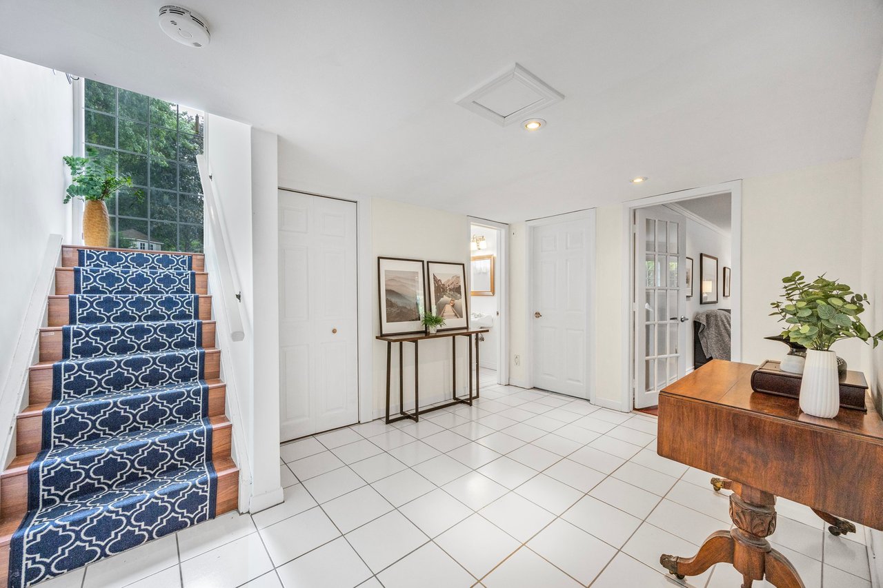 210 Richard Avenue, Newmarket