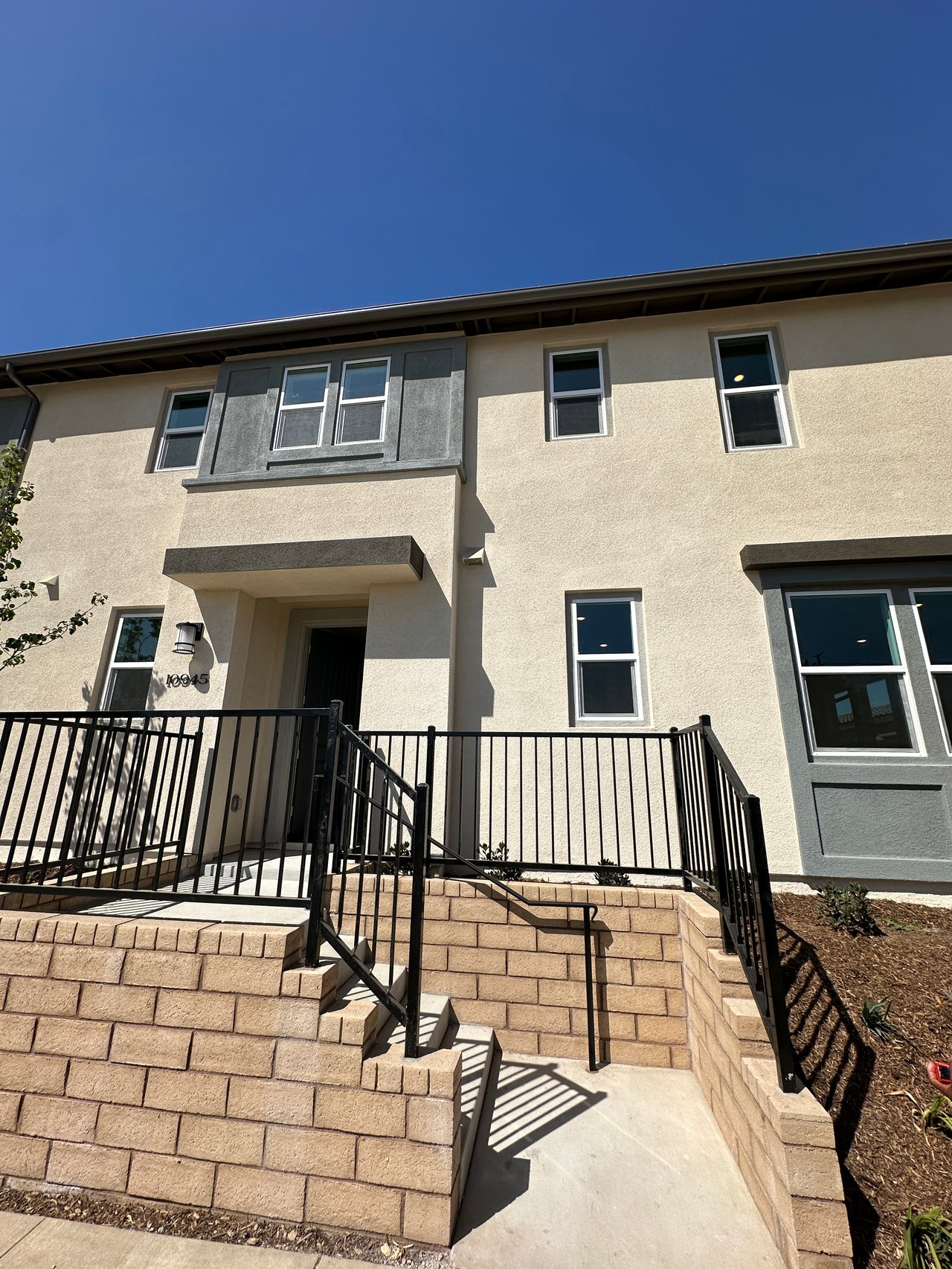 10945 Citrus DR, Ventura, Ca 93004