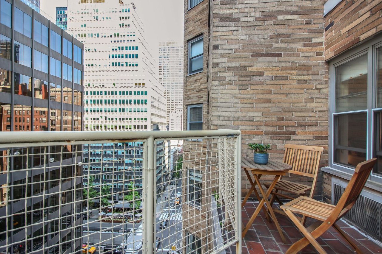 80 Park Avenue Unit 12F