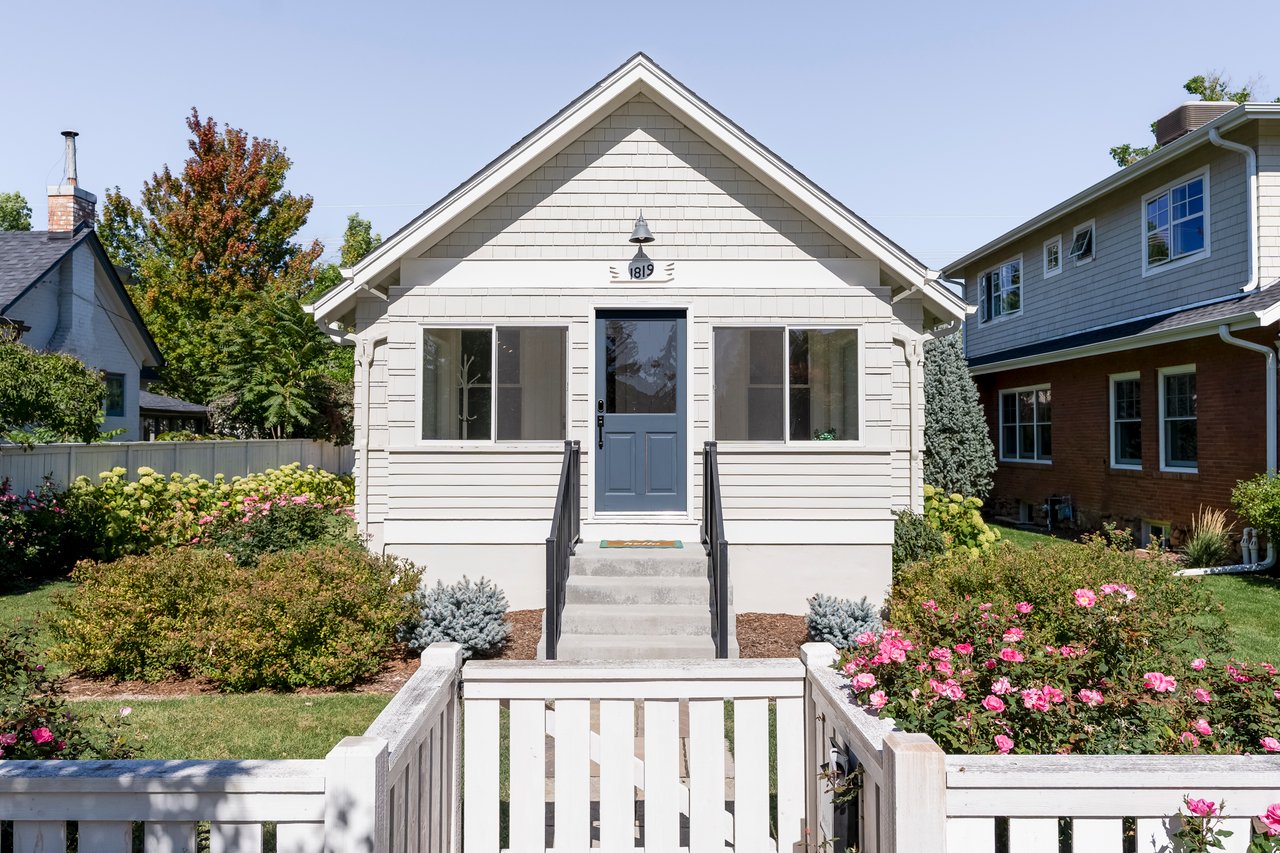 Pine St Cottage