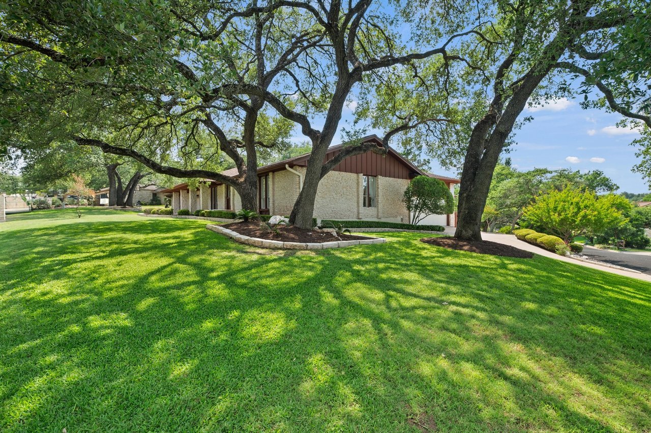 7602 Parkview Circle