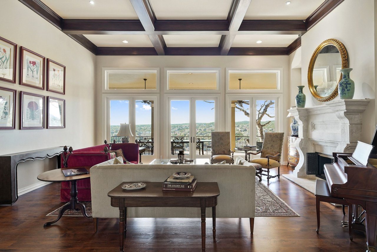 3800 Hunterwood Point