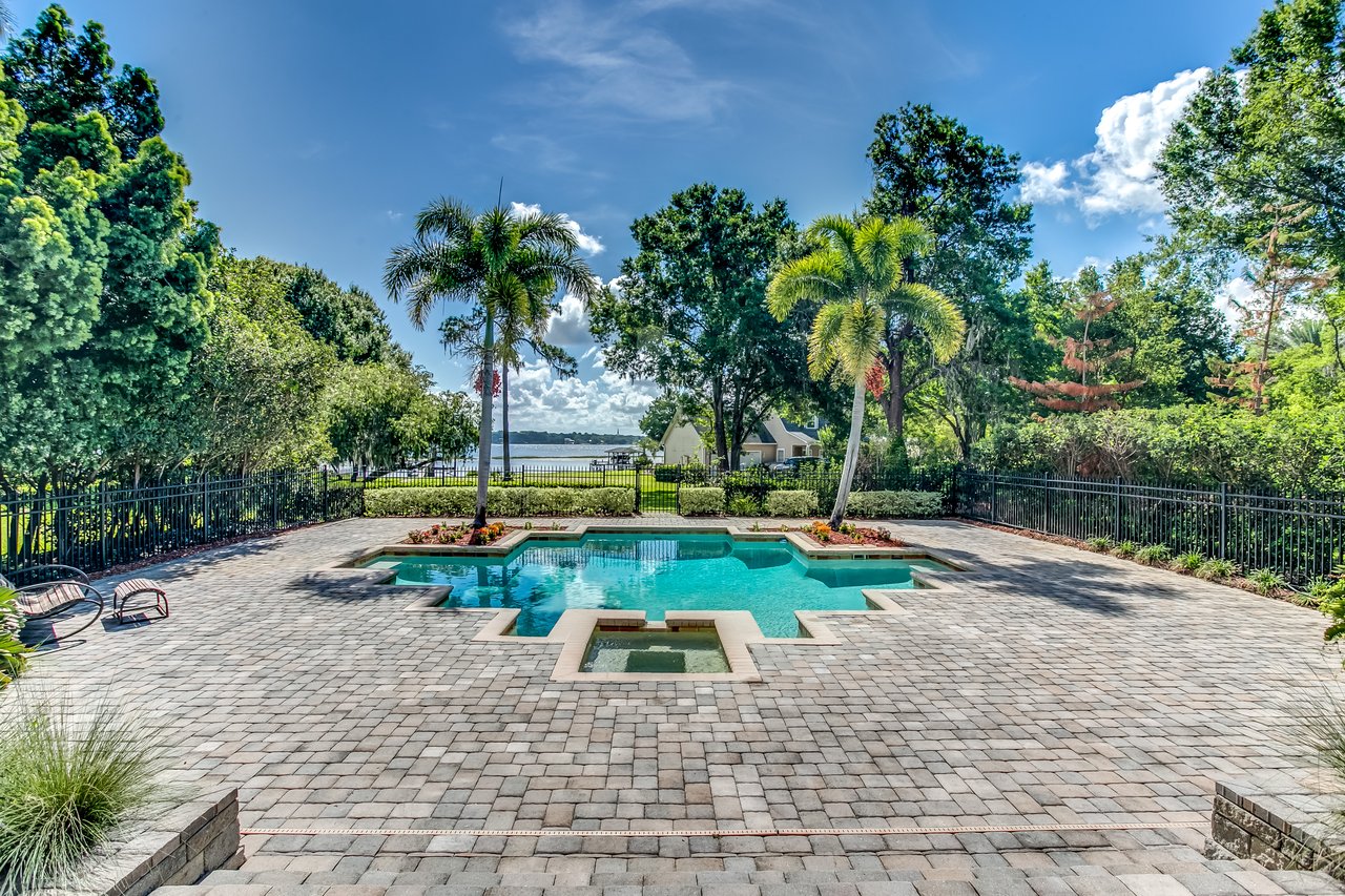 11015 Clipper Court