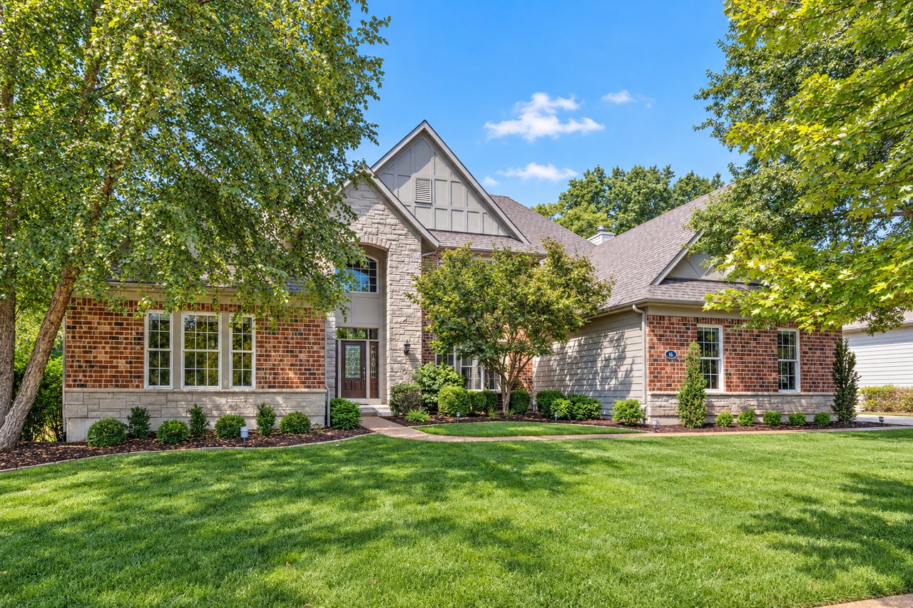 16 Spring Mill Woods Court