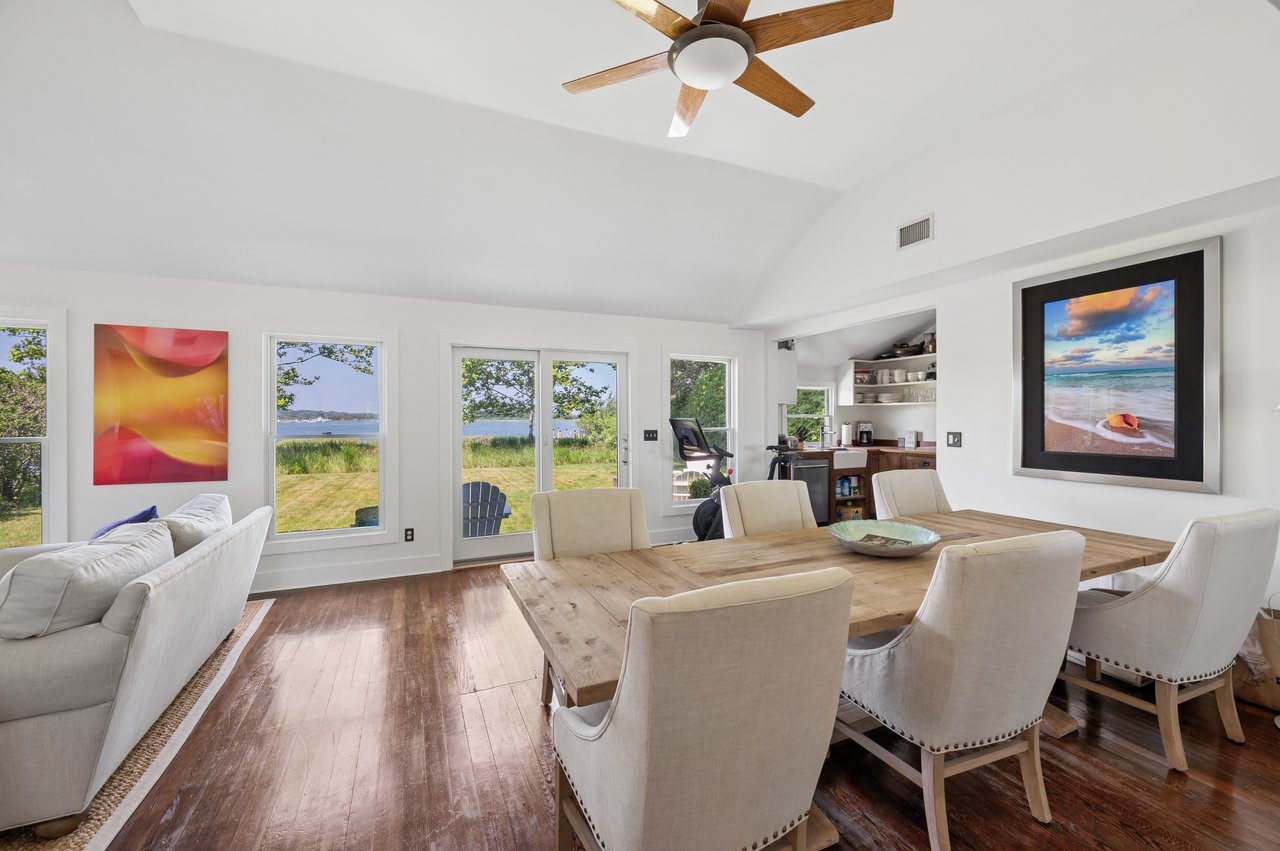 188 Redwood Road