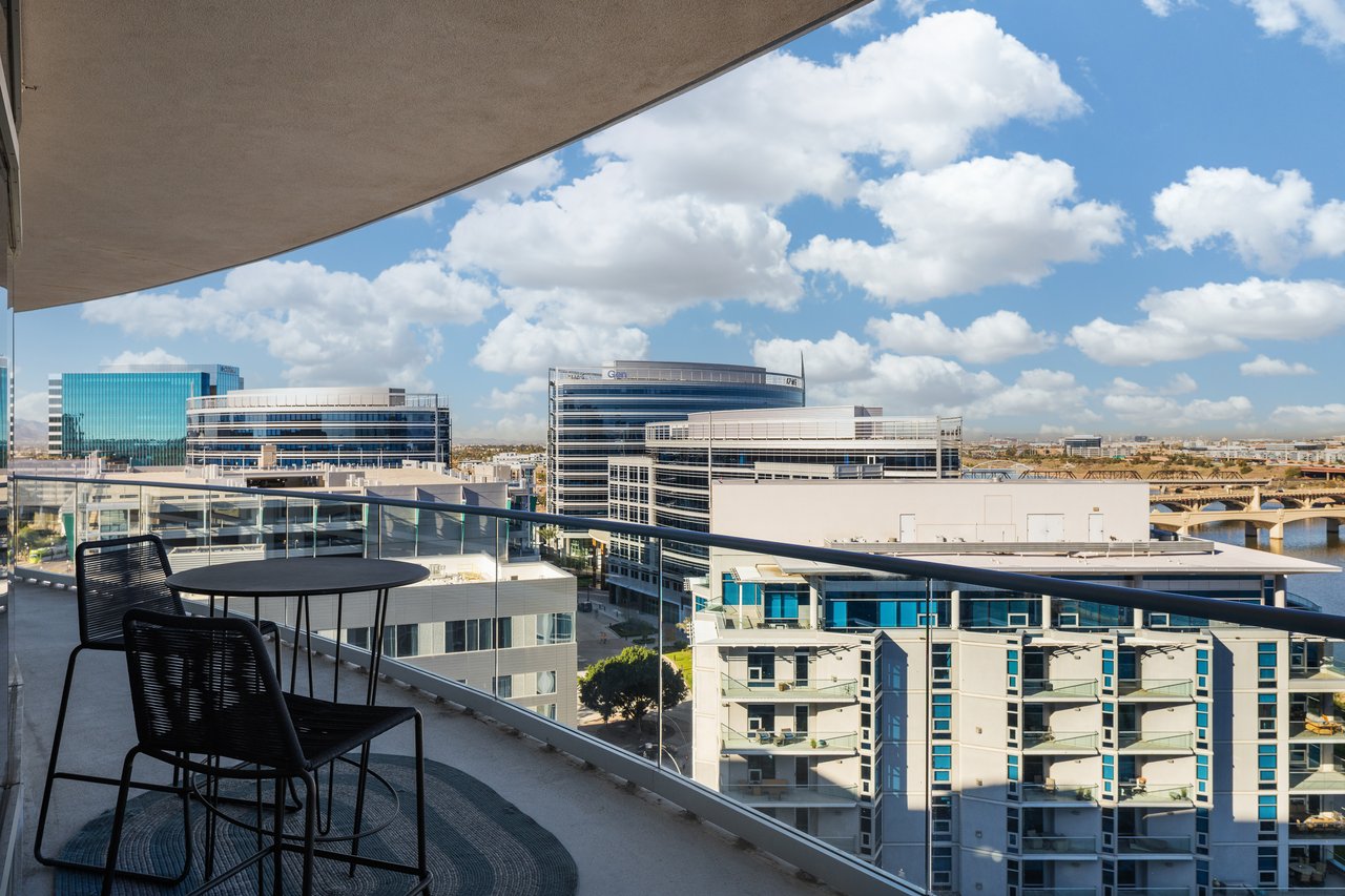 140 E RIO SALADO Parkway 1103