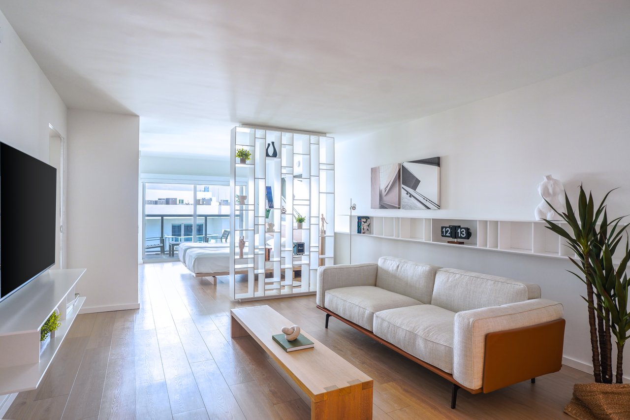 Beach Haus Bal Harbour Residences