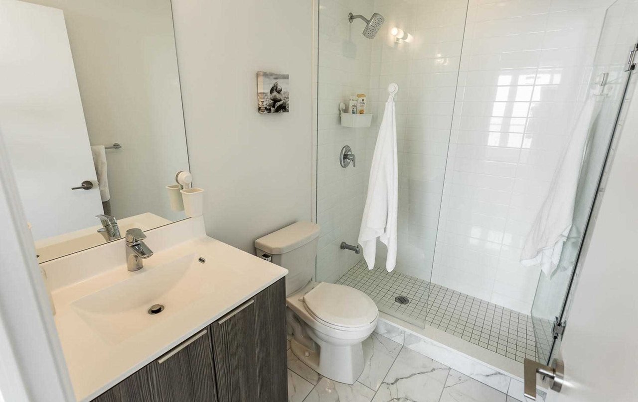 20 Shore Breeze Dr Unit: 1707