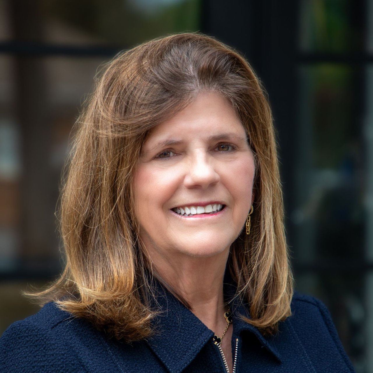 Vicky Mitchener Charlotte, NC Real Estate Agent Headshot