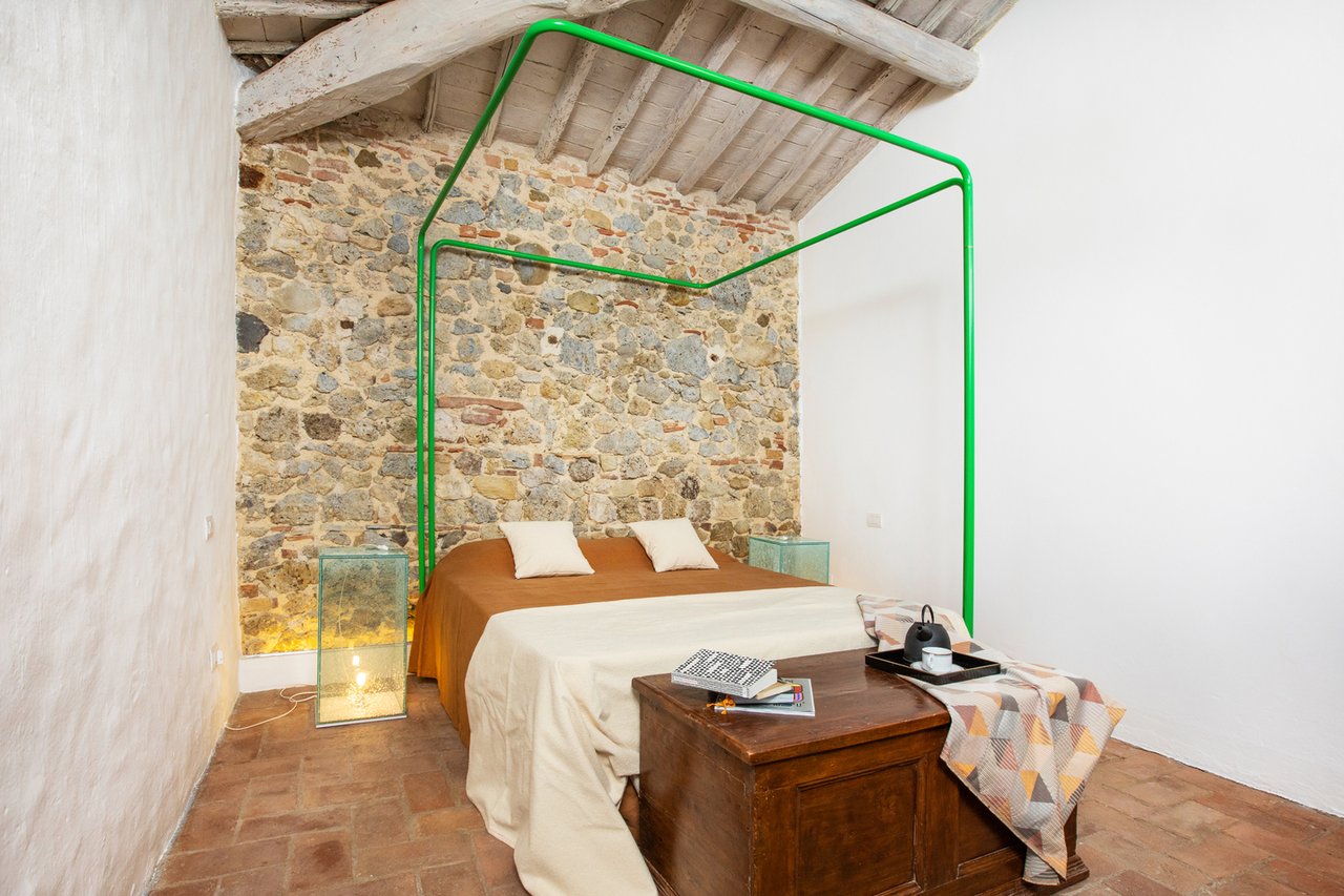 Country Luxury Home For Rent in Valdorcia