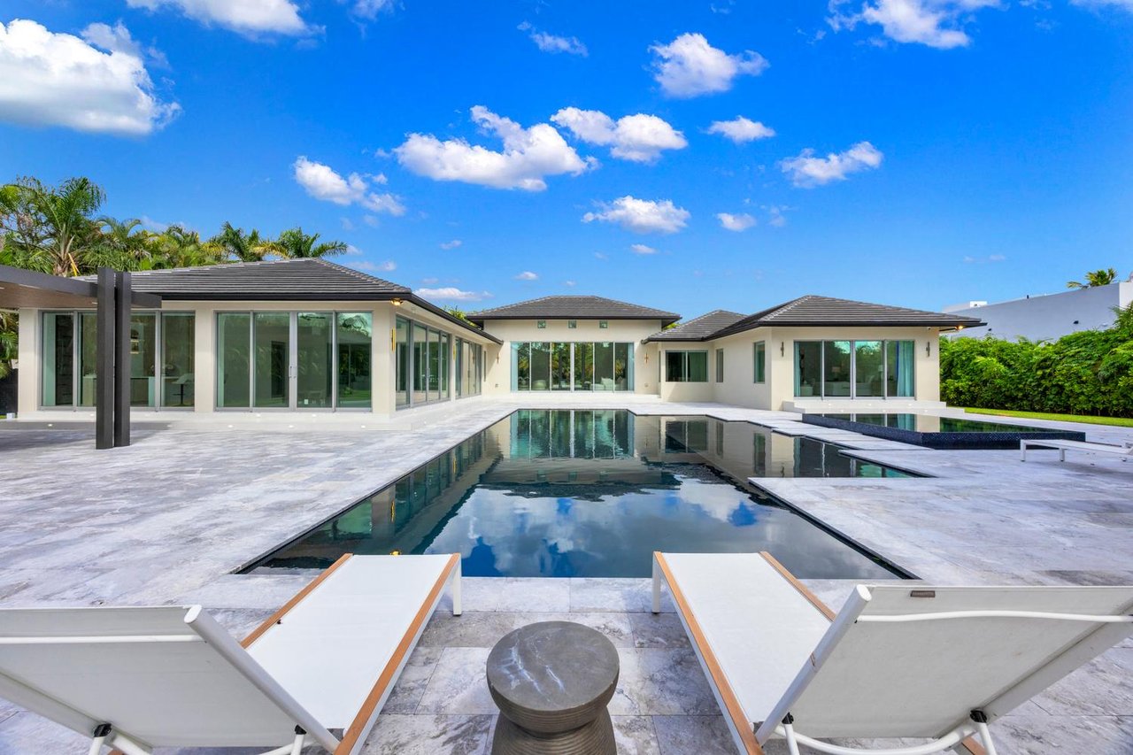 JUST LISTED: Modern Luxury Estate at 11240 SW 95th Street
