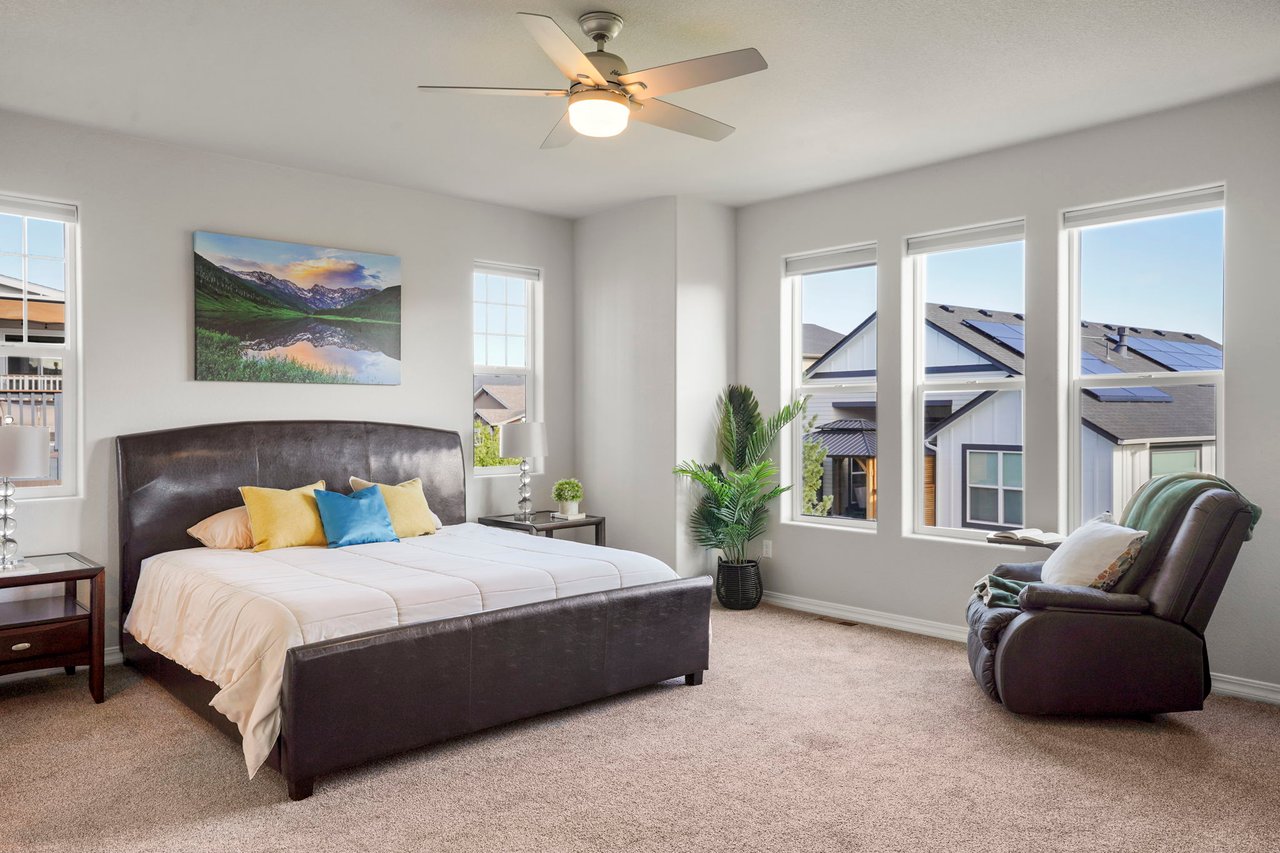 4354 Hanging Lake Circle