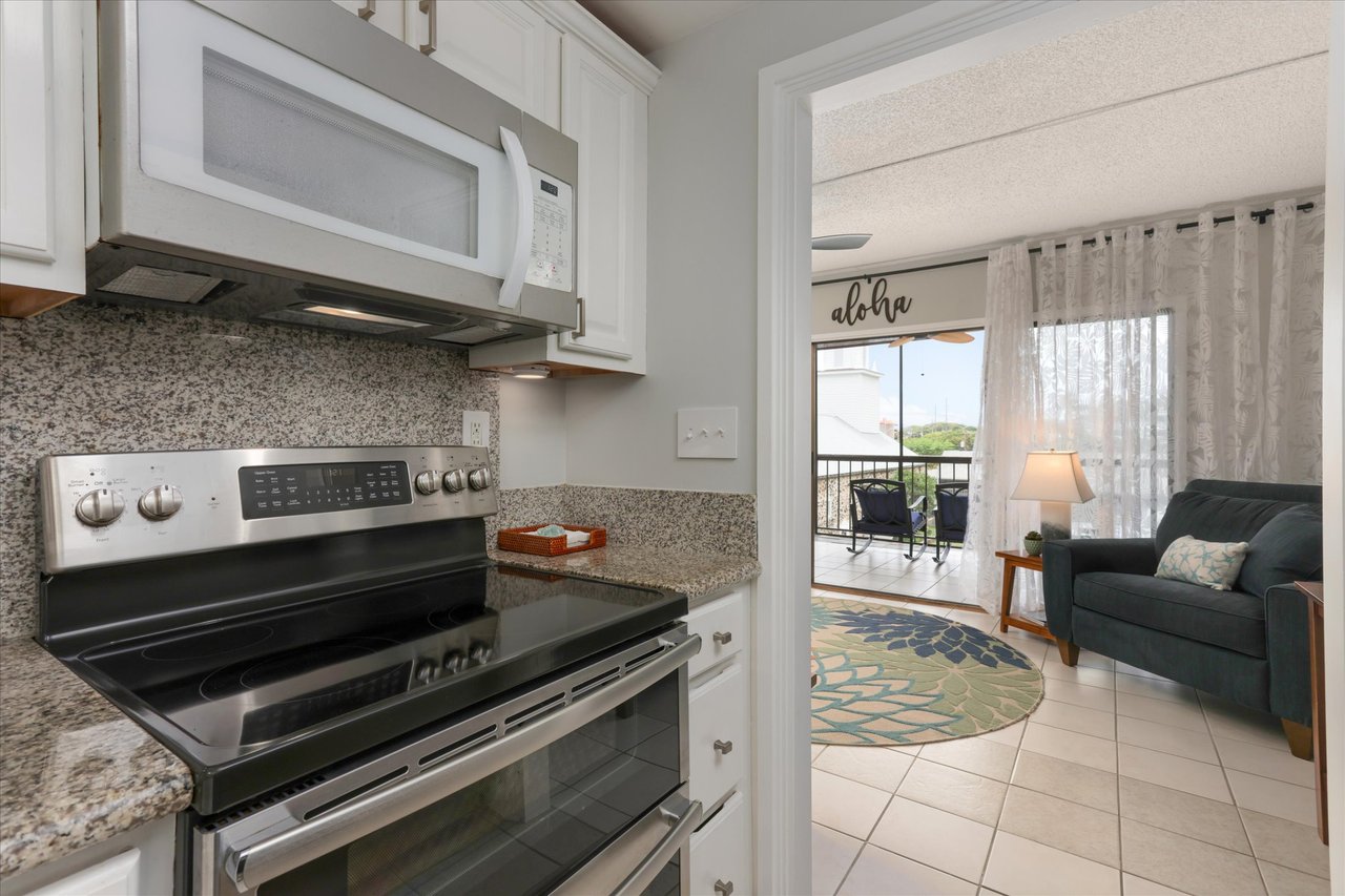 Kona Plaza #315