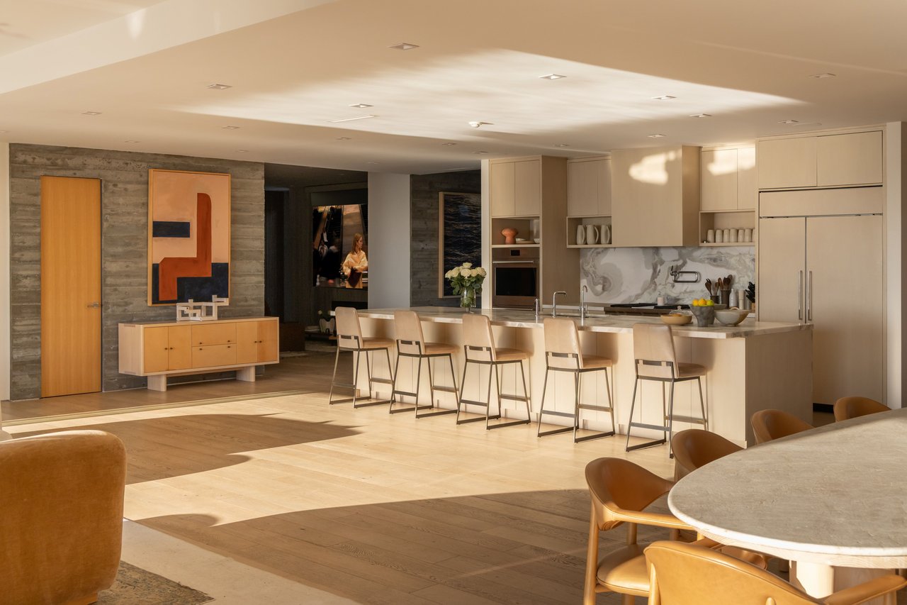 1557 Tower Grove Dr, Beverly Hills