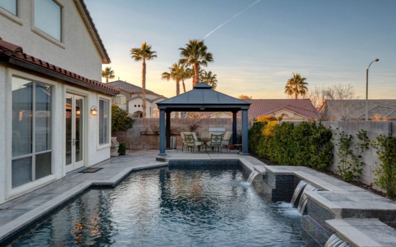 Seven Hills Pool Home – You’ve Got to See This Shower!