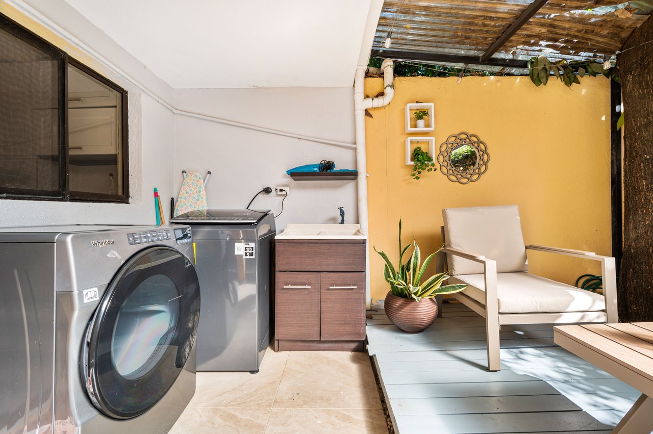 Los Sueños 3 #6 | Prime Tamarindo Value | Turnkey 3-Bed Condo with Private Deck, Pool & Strong Rentability