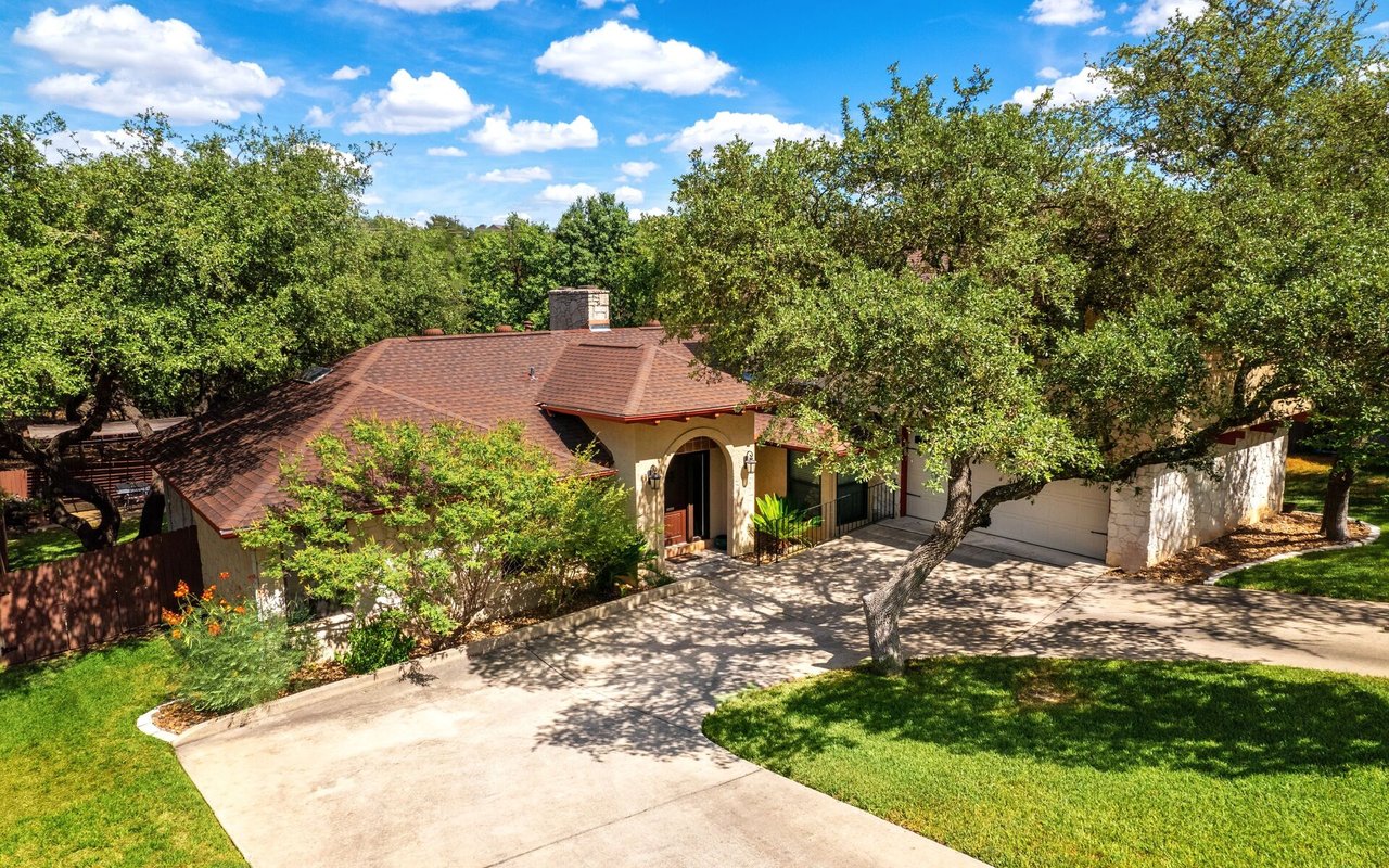 Pros and Cons of Buying A Home Near A School