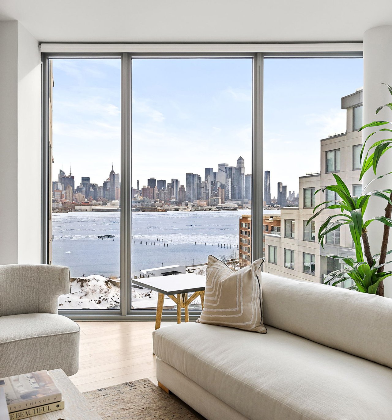 9 AVENUE AT PORT IMPERIAL Unit: 911