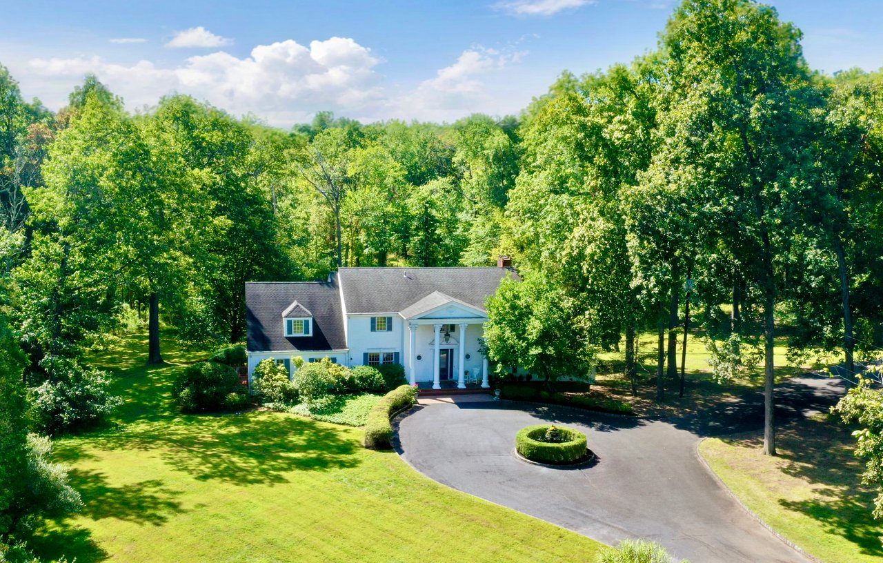 147 Liberty Corner Basking Ridge NJ Front View