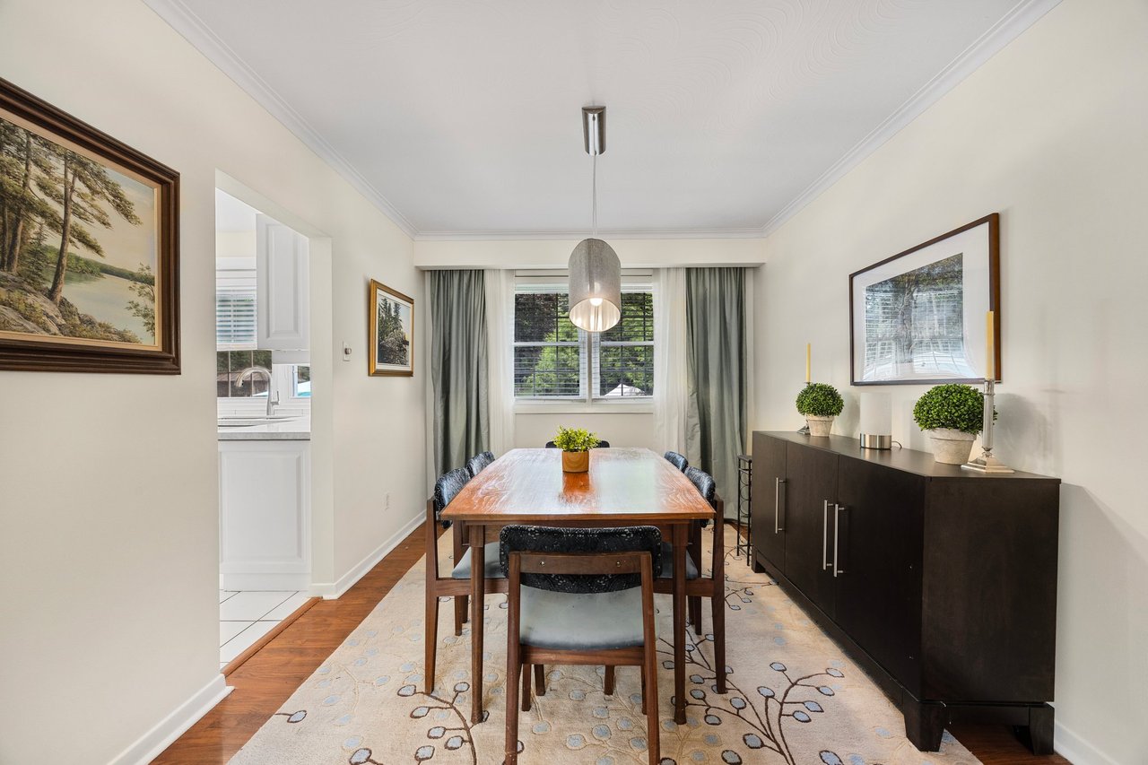 210 Richard Avenue, Newmarket