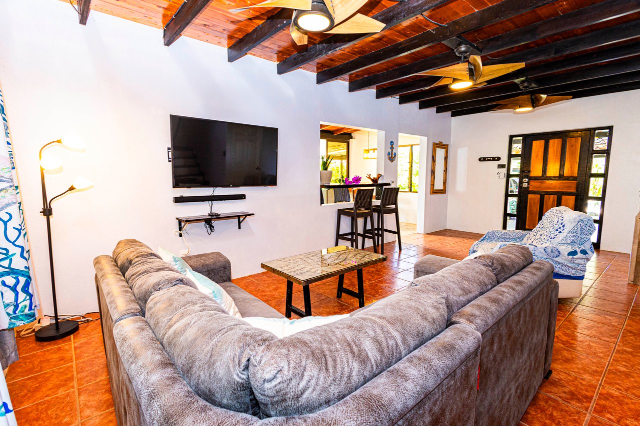 Exquisite Costa Rican Jungle Estate with Ocean Views