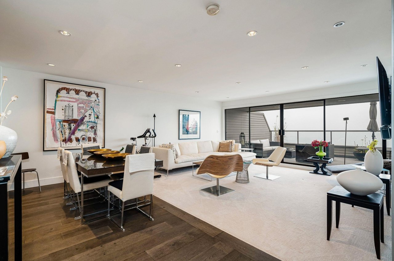 2242 Folkestone Way, #21