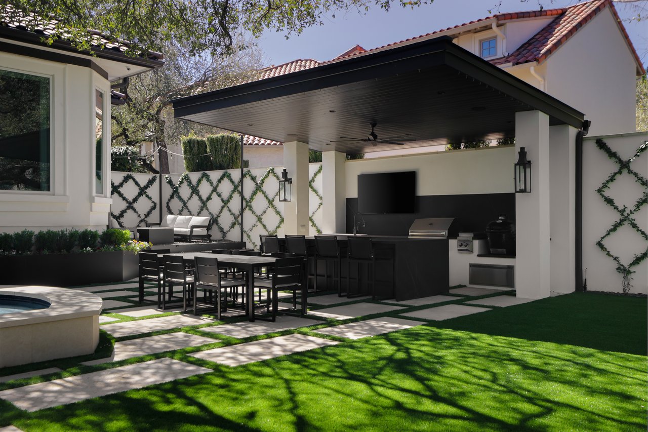 3013 Sparkling Brook Lane