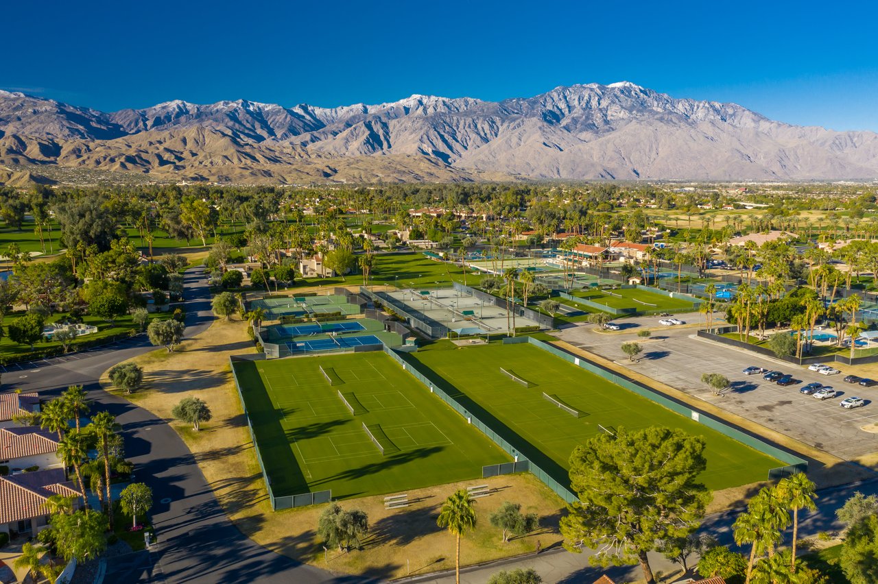 Mission Hills Country Club