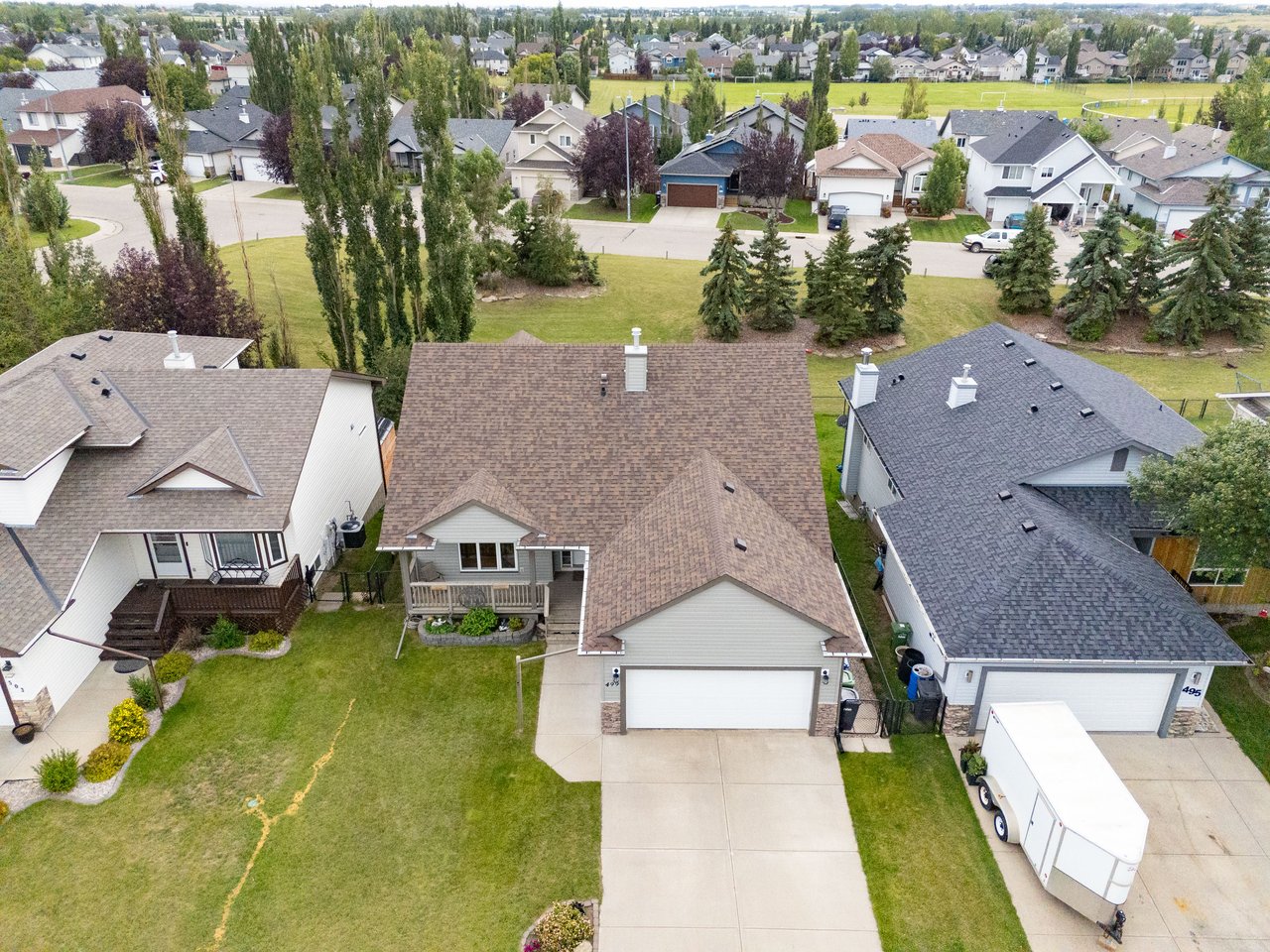 499 Highland Close