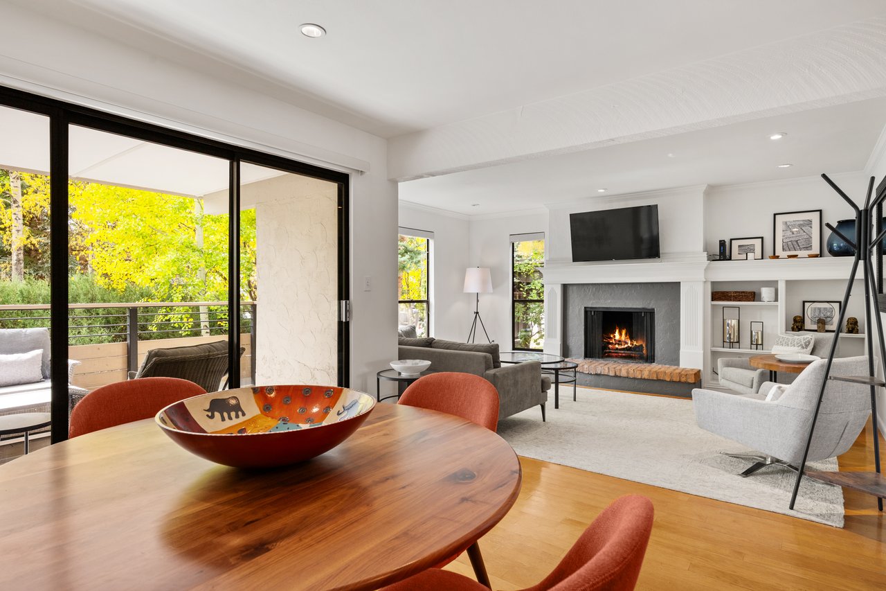 Spacious Condo In the Core of Aspen