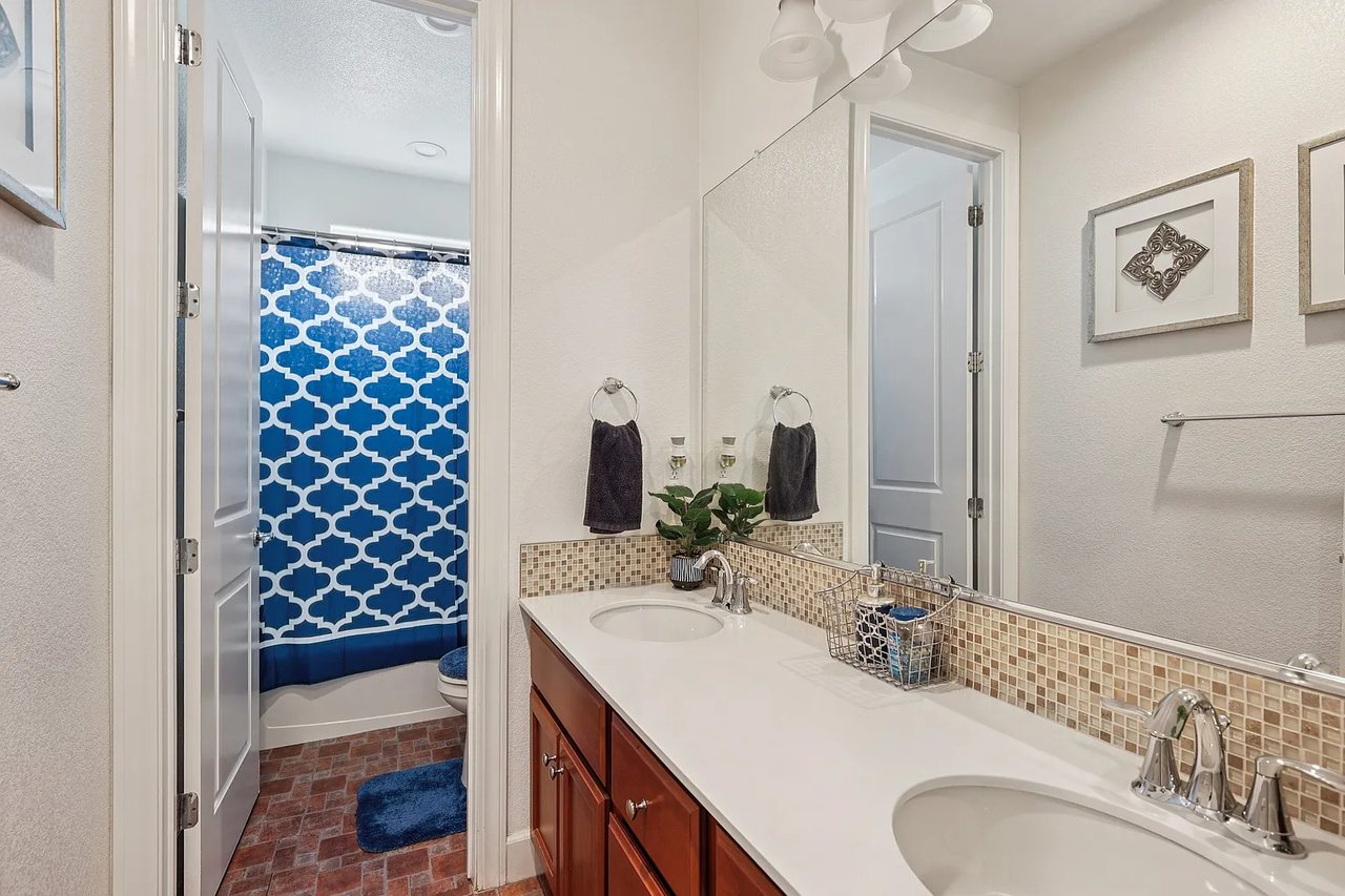 2371 Rio Grande Dr