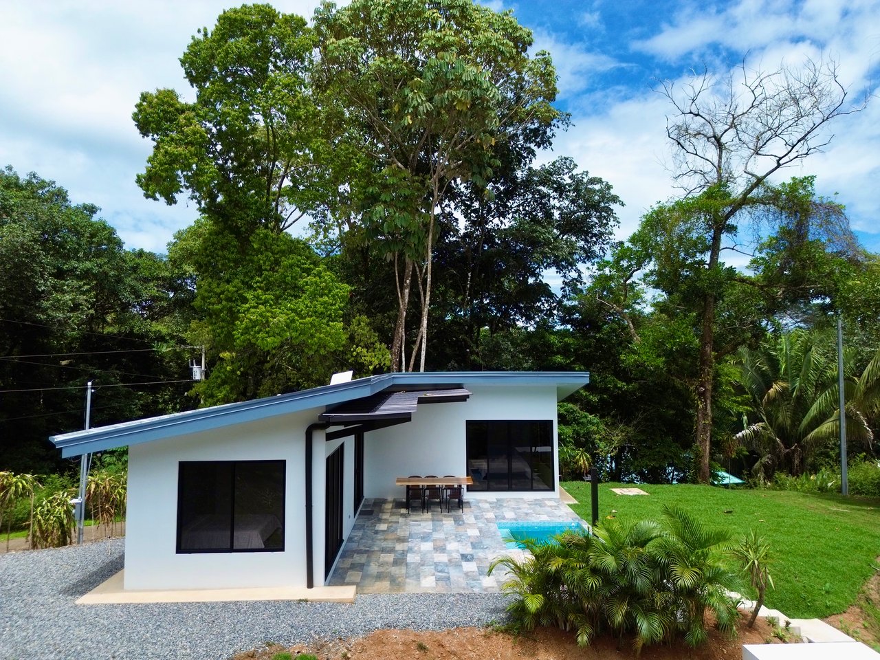 Modern Cozy Home for Sale Just Minutes from the Beach - Ready to Move In!