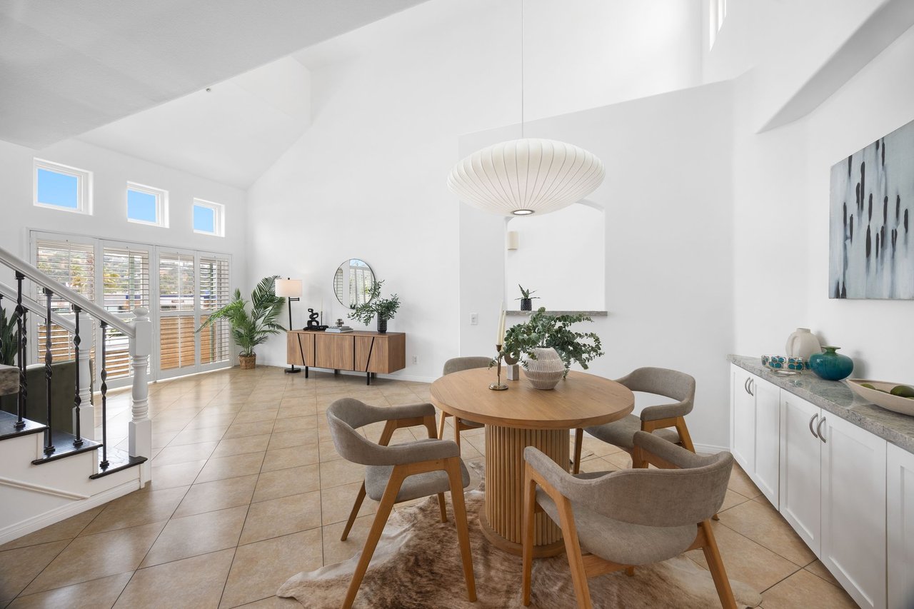 12060 Hoffman St. Unit 305,Studio City