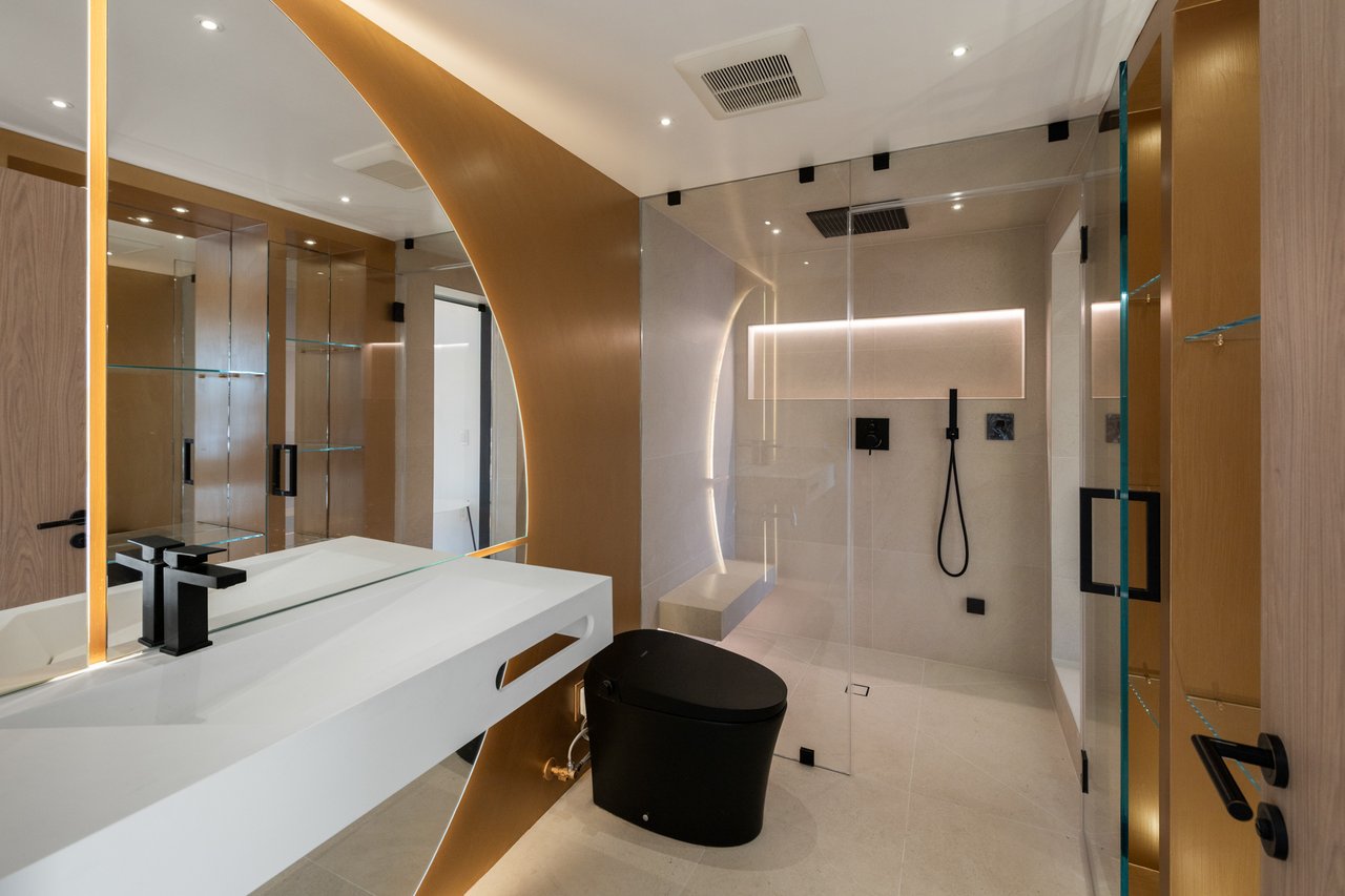 31100 Broad Beach Rd