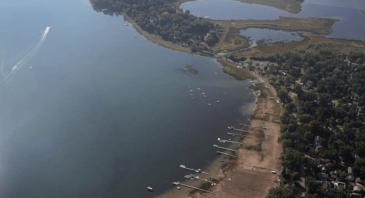 WHITE BEAR LAKE WATER LEVEL HISTORY (1980–PRESENT) & ITS IMPACT ON PROPERTY VALUES