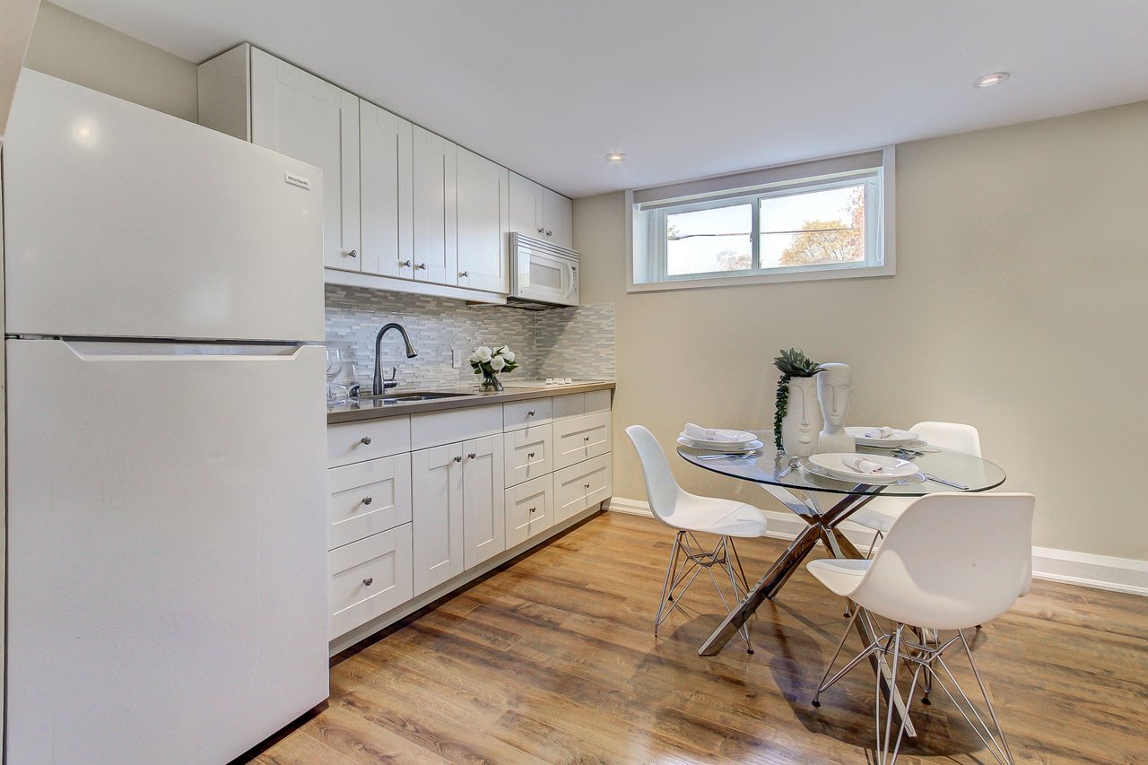Executive/Family Home - Bathurst Manor 