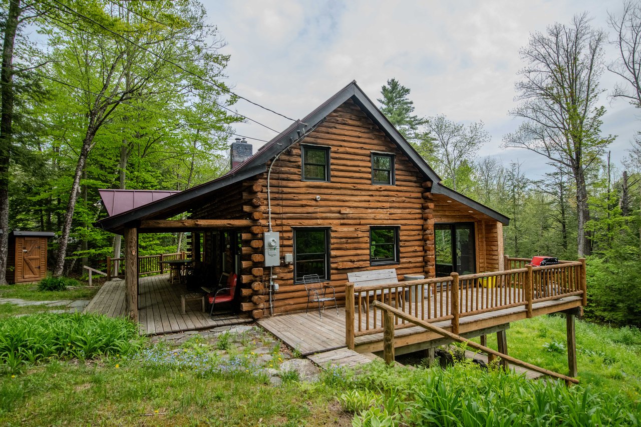 76 Johnson Loop