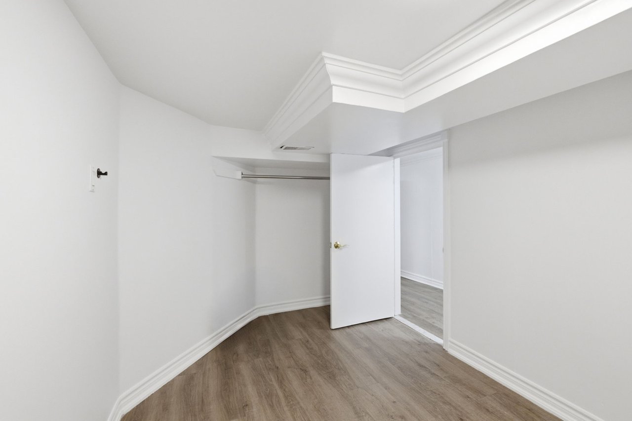 284 Euclid Ave, Basement