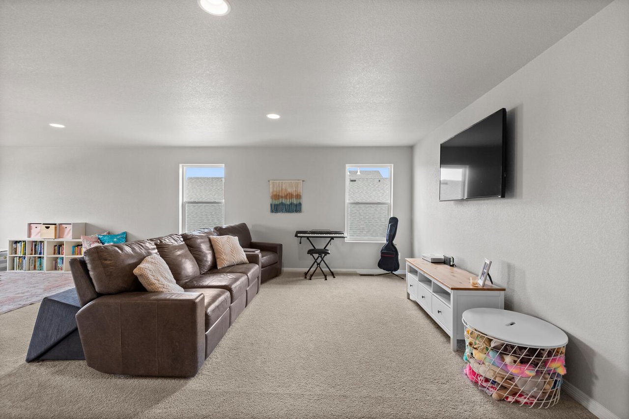 9583 Summer Sky Lane