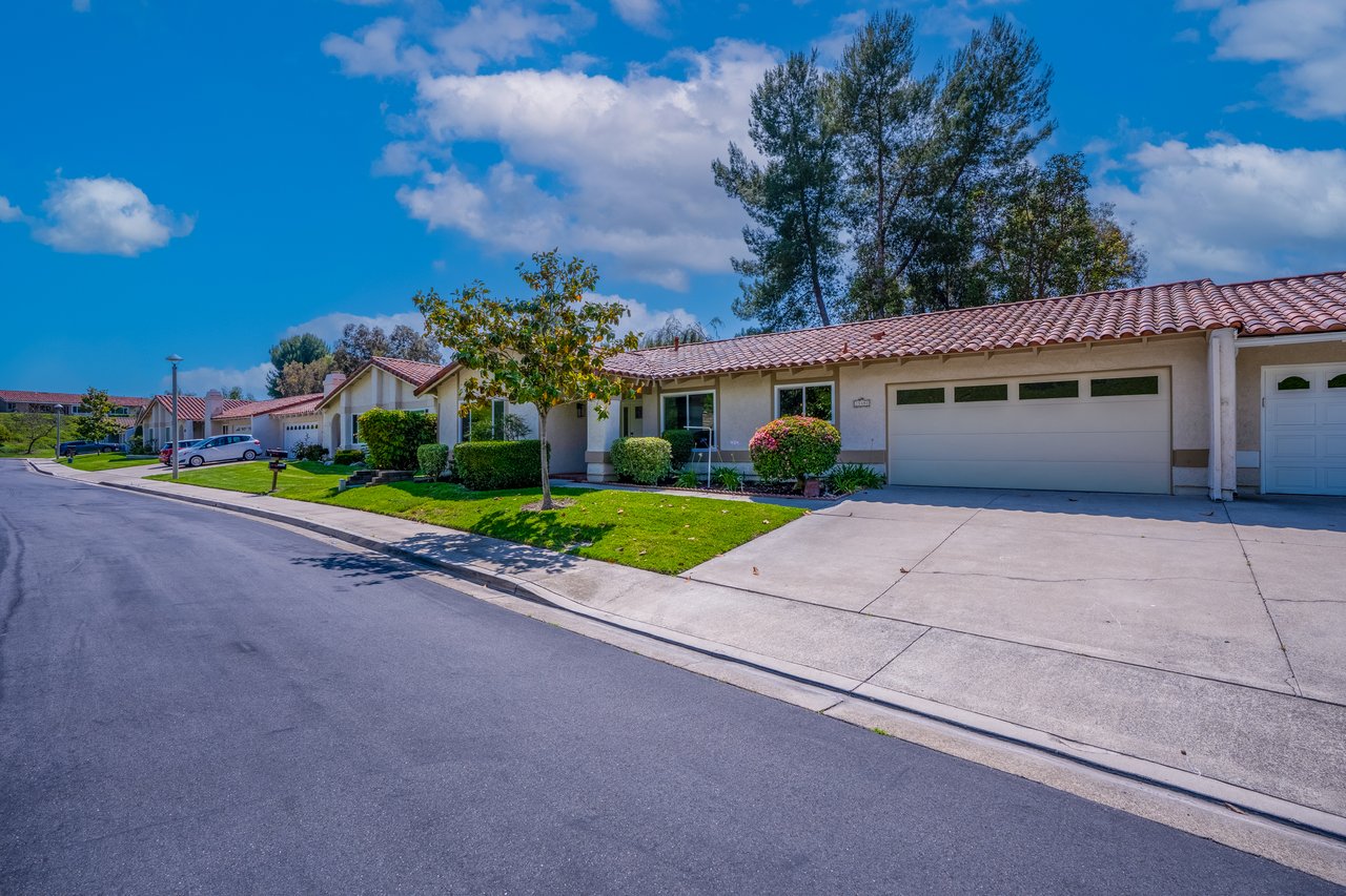 23491 Via Murillo, Mission Viejo 92692
