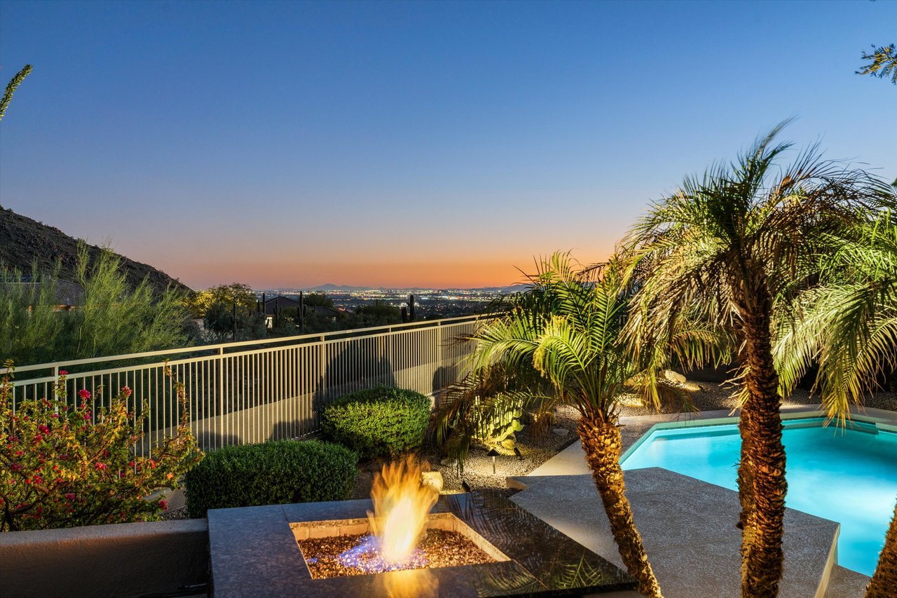 11115 E WINCHCOMB Drive, Scottsdale