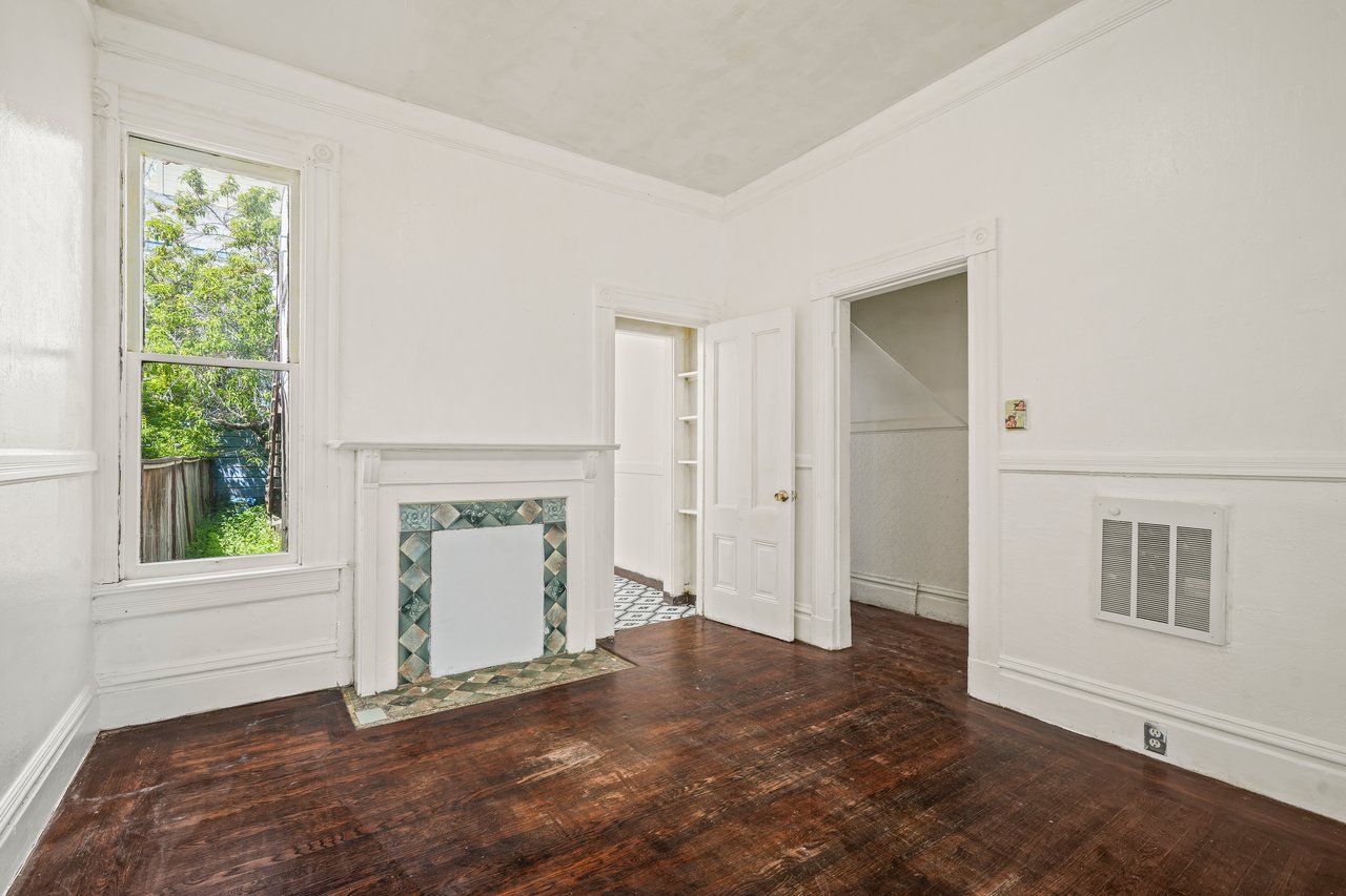 2758-2760 23rd Street