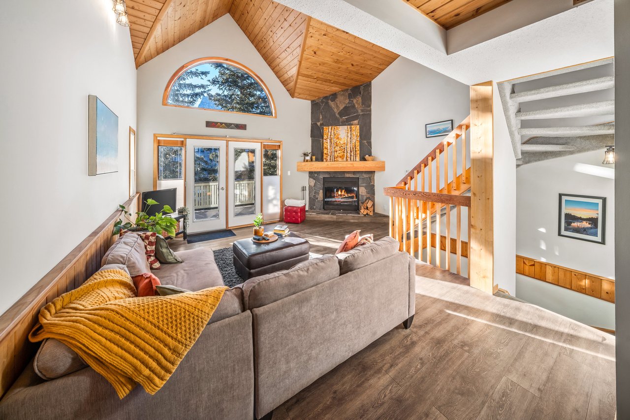 809 5th Street Unit: 3